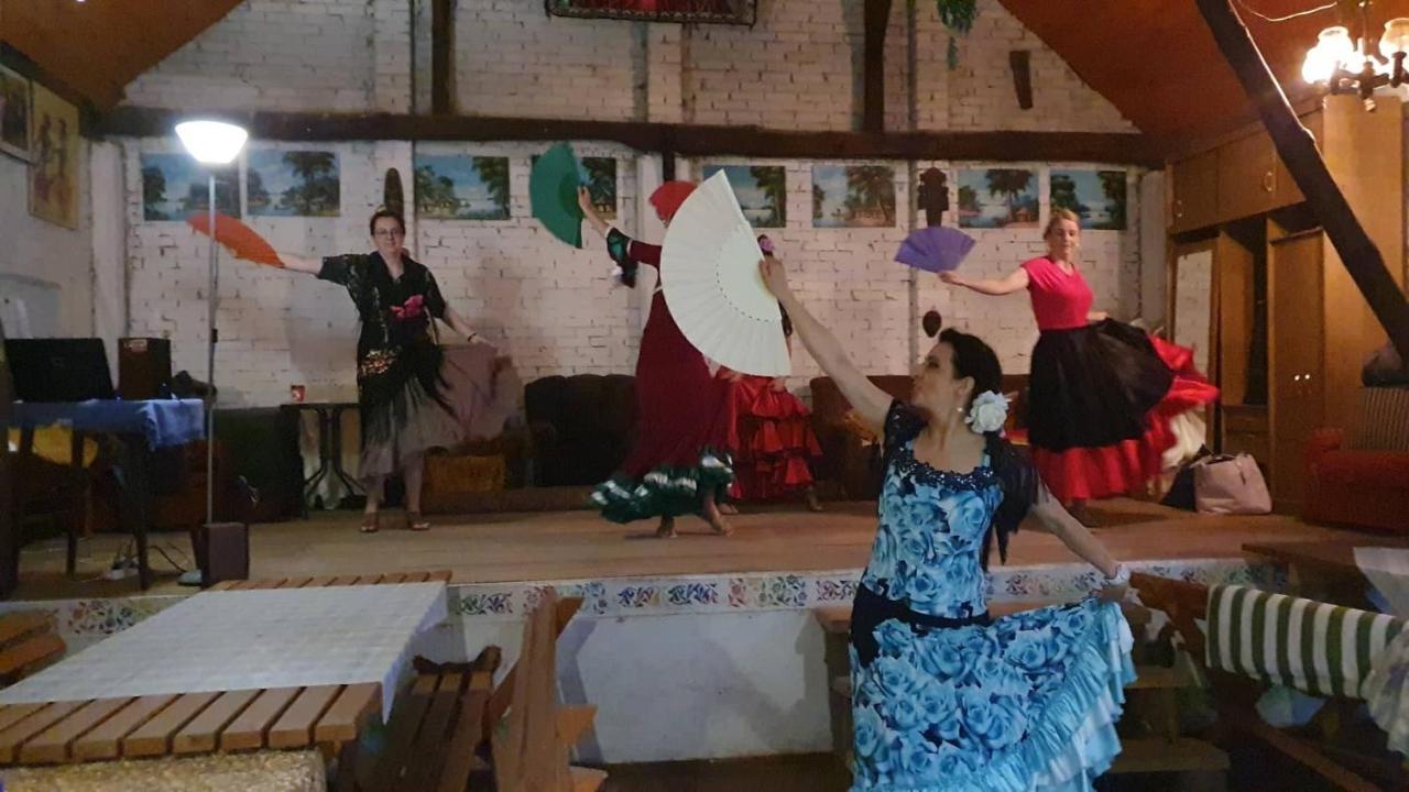Kurnik Polski Agroturystyka Tykocin Buitenkant foto